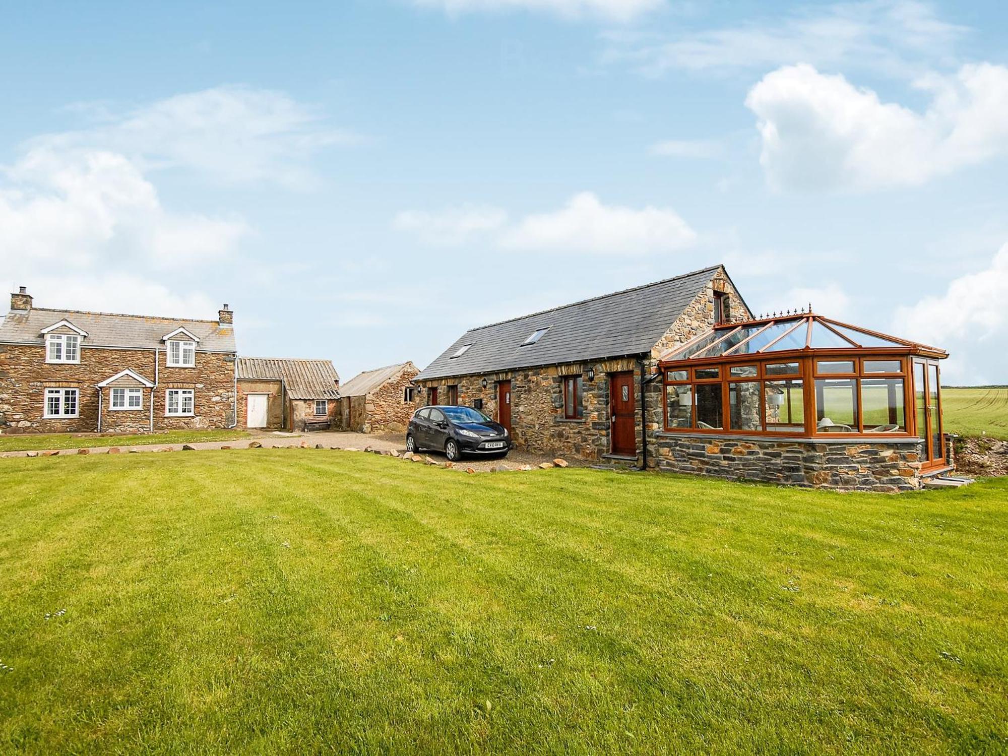 Beacon Cottage Llanrhian Exterior photo